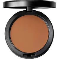 MAC Studio Fix Powder plus foundation