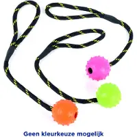 Happy pet tough toys bal studded aan touw rubber 22x6x6 cm