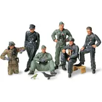 Tamiya German Tank Crew at Rest
