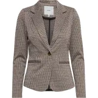 Ichi Blazers | 36 | female