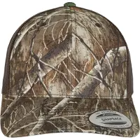 Flexfit Pet 'YP Classcis RealTree Camo Retro' crème / taupe / wit