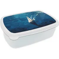 MuchoWow Broodtrommel Wit - Lunchbox Zeilboot - Water - Abstract - Schaduw - Brooddoos 18x12x6 cm - Brood lunch box - Broodtrommels voor kinderen en volwassenen