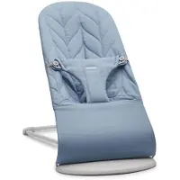 BabyBjörn Wipstoel Bliss - Geweven kroonblad quilt - Blauw - Ergonomisch - Verstelbaar - Inklapbaar