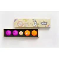 Volvik Daisy Duck - Vivid soft 2.0 - golfballen set - Mickey & friends - Disney - golf - 5-delig - 4 golfballen + clip marker - incl. cadeaudoos - cadeauset