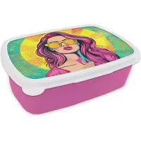 MuchoWow Broodtrommel Roze - Lunchbox Zonnebril - Vrouw - Zonnig - Geel - Brooddoos 18x12x6 cm - Brood lunch box - Broodtrommels voor kinderen en volwassenen