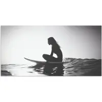 PosterMonkey Poster 120x60 cm - Silhouet - Vrouw - Surfplank - Water - Posters - Kamer decoratie - Wanddecoratie woonkamer - Muurdecoratie slaapkamer