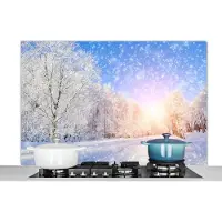 KitchenYeah Spatscherm keuken 120x80 cm - Kookplaat achterwand Sneeuw - Zon - Winter - Muurbeschermer - Spatwand fornuis - Hoogwaardig aluminium