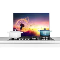 KitchenYeah Spatscherm keuken 70x50 cm - Kookplaat achterwand Paardenbloem - Bloemen - Zonsondergang - Horizon - Nacht - Muurbeschermer - Spatwand fornuis - Hoogwaardig aluminium