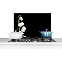 KitchenYeah Spatscherm keuken 60x40 cm - Kookplaat achterwand Lelietjes van dalen - Bloemen - Zwart - Flora - Muurbeschermer - Spatwand fornuis - Hoogwaardig aluminium