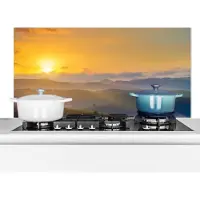 KitchenYeah Spatscherm keuken 60x30 cm - Kookplaat achterwand Zonsopkomst in Toscane - Muurbeschermer - Spatwand fornuis - Hoogwaardig aluminium