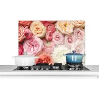 KitchenYeah Spatscherm keuken 90x60 cm - Kookplaat achterwand Bloemen - Rozen - Roze - Muurbeschermer - Spatwand fornuis - Hoogwaardig aluminium