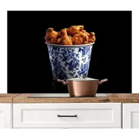 KitchenYeah Spatscherm keuken 120x80 cm - Kookplaat achterwand Kip - Bucket - Delfts blauw - Lekker - Muurbeschermer - Spatwand fornuis - Hoogwaardig aluminium