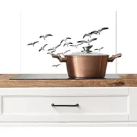 KitchenYeah Spatscherm keuken 70x50 cm - Kookplaat achterwand Vogels - Zwart wit - Natuur - Lucht - Muurbeschermer - Spatwand fornuis - Hoogwaardig aluminium