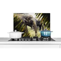 KitchenYeah Spatscherm keuken 60x40 cm - Kookplaat achterwand Olifant - Natuur - Bladeren - Muurbeschermer - Spatwand fornuis - Hoogwaardig aluminium