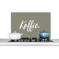 KitchenYeah Spatscherm keuken 80x55 cm - Kookplaat achterwand Spreuken - Koffie - Quotes - Keuken - Muurbeschermer - Spatwand fornuis - Hoogwaardig aluminium