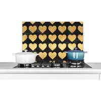 KitchenYeah Spatscherm keuken 60x40 cm - Kookplaat achterwand Patronen - Hart - Goud - Zwart - Muurbeschermer - Spatwand fornuis - Hoogwaardig aluminium