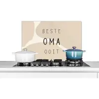 KitchenYeah Spatscherm keuken 70x50 cm - Kookplaat achterwand Spreuken - Beste oma ooit - Quotes - Grootmoeder - Muurbeschermer - Spatwand fornuis - Hoogwaardig aluminium