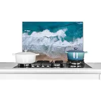 KitchenYeah Spatscherm keuken 60x40 cm - Kookplaat achterwand Strand - Zee - Water - Blauw - Muurbeschermer - Spatwand fornuis - Hoogwaardig aluminium