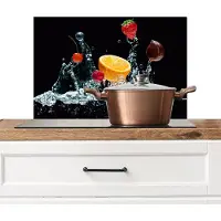 KitchenYeah Spatscherm keuken 60x40 cm - Kookplaat achterwand Watersplash - Fruit - Zwart - Muurbeschermer - Spatwand fornuis - Hoogwaardig aluminium
