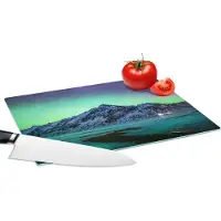 KitchenYeah Glazen Snijplank - 28x20 - Berg - Noorderlicht - Zweden - Sneeuw - Groen - Winter - Snijplanken Glas