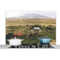 KitchenYeah Spatscherm keuken 120x80 cm - Kookplaat achterwand Paarden - IJsland - Bruin - Muurbeschermer - Spatwand fornuis - Hoogwaardig aluminium