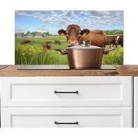 KitchenYeah Spatscherm keuken 90x45 cm - Kookplaat achterwand Koe - Weide - Bloemen - Muurbeschermer - Spatwand fornuis - Hoogwaardig aluminium