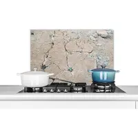 KitchenYeah Spatscherm keuken 70x50 cm - Kookplaat achterwand Beton - Tegel - Scheur - Muurbeschermer - Spatwand fornuis - Hoogwaardig aluminium
