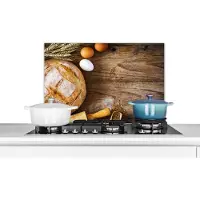KitchenYeah Spatscherm keuken 60x40 cm - Kookplaat achterwand Brood - Eieren - Keuken - Muurbeschermer - Spatwand fornuis - Hoogwaardig aluminium