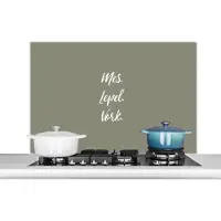 KitchenYeah Spatscherm keuken 100x65 cm - Kookplaat achterwand Spreuken - Mes. Lepel. Vork. - Quotes - Bestek - Muurbeschermer - Spatwand fornuis - Hoogwaardig aluminium