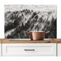 KitchenYeah Spatscherm keuken 100x65 cm - Kookplaat achterwand Landschap - Mist - Bos - Natuur - Muurbeschermer - Spatwand fornuis - Hoogwaardig aluminium