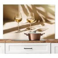 KitchenYeah Spatscherm keuken 120x80 cm - Kookplaat achterwand Wijn - Wijnglazen - Wit - Muurbeschermer - Spatwand fornuis - Hoogwaardig aluminium