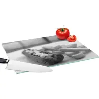 KitchenYeah Glazen Snijplank - 39x28 - Heerlijke frikandel speciaal met patat - zwart wit - Snijplanken Glas