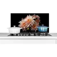 KitchenYeah Spatscherm keuken 90x45 cm - Kookplaat achterwand Chrysant - Bloemen - Wit - Natuur - Zwart - Muurbeschermer - Spatwand fornuis - Hoogwaardig aluminium