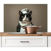 KitchenYeah Spatscherm keuken 100x65 cm - Kookplaat achterwand Kat - Kokskleding - Zwart - Wit - Muurbeschermer - Spatwand fornuis - Hoogwaardig aluminium