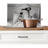 KitchenYeah Spatscherm keuken 70x50 cm - Kookplaat achterwand Lakens - Armen - Wijn - Glas - Muurbeschermer - Spatwand fornuis - Hoogwaardig aluminium