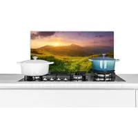 KitchenYeah Spatscherm keuken 70x30 cm - Kookplaat achterwand Bergen - Zon - Natuur - Muurbeschermer - Spatwand fornuis - Hoogwaardig aluminium