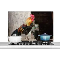 KitchenYeah Spatscherm keuken 100x65 cm - Kookplaat achterwand Heldere rode haan bewaakt zijn territorium - Muurbeschermer - Spatwand fornuis - Hoogwaardig aluminium