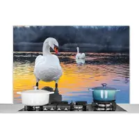 KitchenYeah Spatscherm keuken 120x80 cm - Kookplaat achterwand Zwaan - Vogel - Zonsondergang - Water - Muurbeschermer - Spatwand fornuis - Hoogwaardig aluminium