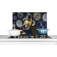 KitchenYeah Spatscherm keuken 70x50 cm - Kookplaat achterwand Melkmeisje - Meisje met de parel - Vermeer - Muurbeschermer - Spatwand fornuis - Hoogwaardig aluminium