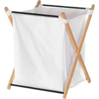 4Living - Wasmand op een bamboe frame