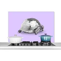 KitchenYeah Spatscherm keuken 100x65 cm - Kookplaat achterwand Schildpad - Discobal - Disco - Dier - Paars - Muurbeschermer - Spatwand fornuis - Hoogwaardig aluminium