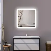 Guido Gusto Vierkante badkamerspiegel Jari met verwarming, dimbare LED verlichting en touch sensor 60x60cm