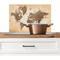 KitchenYeah Spatscherm keuken 70x50 cm - Kookplaat achterwand Wereldkaart - Beige - Bruin - Muurbeschermer - Spatwand fornuis - Hoogwaardig aluminium