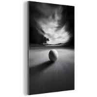 MuchoWow Aluminium schilderij 40x60 cm - Wanddecoratie metaal - Golfbal - Wazig - Zwart - Metalen muurdecoratie woonkamer - Decoratie industrieel - Foto op dibond - Industriële accessoires slaapkamer
