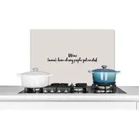 KitchenYeah Spatscherm keuken 70x50 cm - Kookplaat achterwand Quotes - Wijn - Spreuken - Wijn definitie - Woordenboek - Muurbeschermer - Spatwand fornuis - Hoogwaardig aluminium