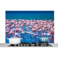 KitchenYeah - Spatscherm - Spatwand - Flamingo - Zwart - Wit - Grijs - 120x80 cm - Keuken - Achterwand keuken - Muurbeschermer - Spatscherm keuken