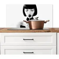 KitchenYeah Spatscherm keuken 90x45 cm - Kookplaat achterwand Vrouw - Lolly - Zwart - Wit - Muurbeschermer - Spatwand fornuis - Hoogwaardig aluminium