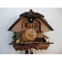 Engstler - 443_Q - Koekoeksklok - Kwarts - Notenhout - 28 cm