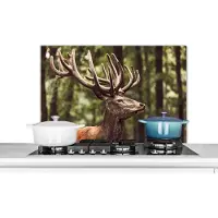 KitchenYeah Spatscherm keuken 90x60 cm - Kookplaat achterwand Hert - Natuur - Gewei - Bos - Dieren - Muurbeschermer - Spatwand fornuis - Hoogwaardig aluminium