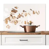 KitchenYeah Spatscherm keuken 100x65 cm - Kookplaat achterwand Eucalyptus - Goud - Bladeren - Luxe - Natuur - Muurbeschermer - Spatwand fornuis - Hoogwaardig aluminium